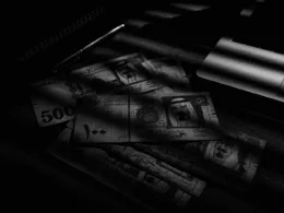 saudi riyals on the desk