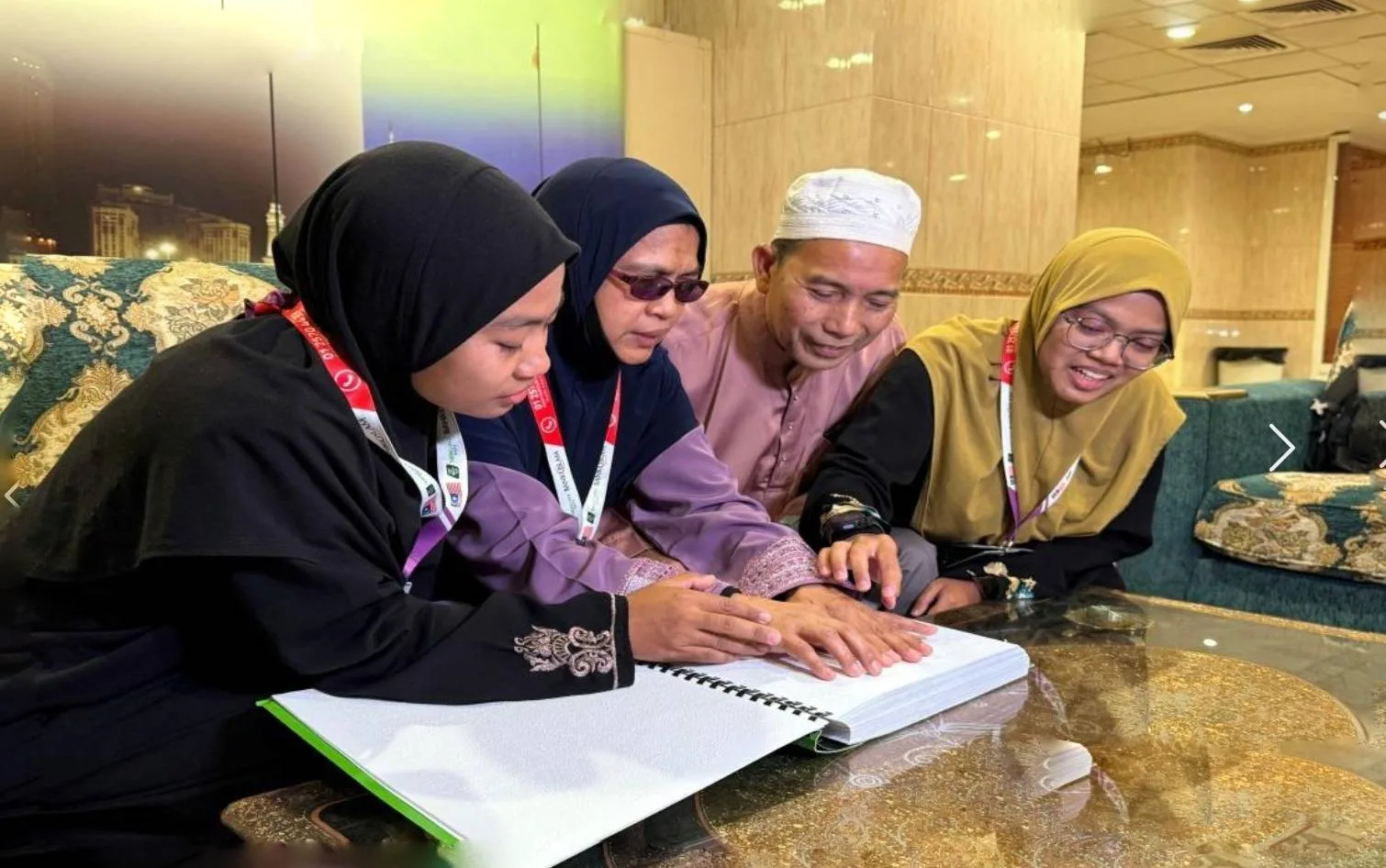 Blind for 38 Years Malaysian Woman Performing Hajj 2025 6 zawiah mohamad 1