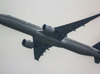 SAUDIA PLANE IN THE SKY