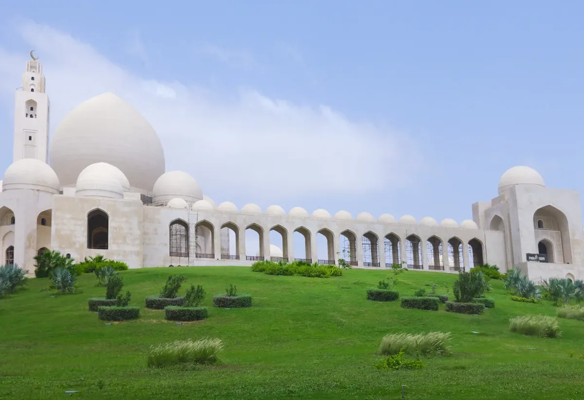 grand jamia mosque bahria town karachi