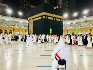 woman sitting on chair mataaf