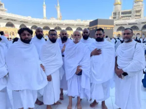 pakistani pilgrims in makkah