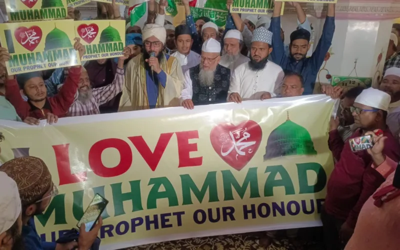 i love muhammad protest india