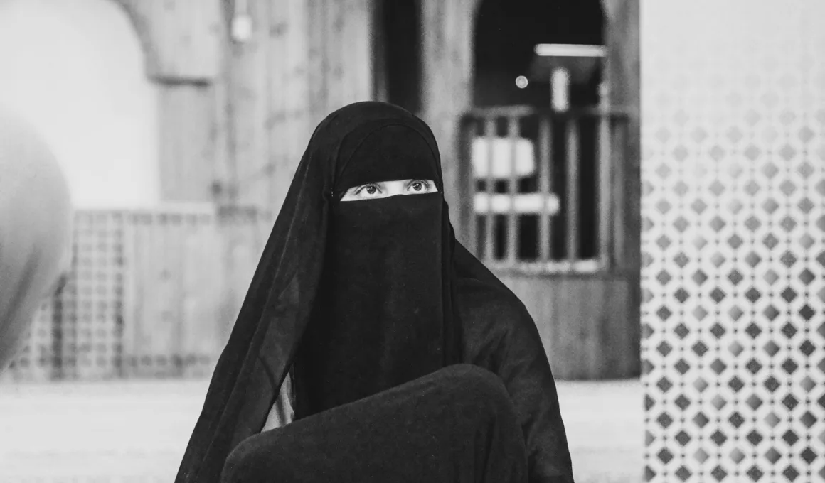 woman wearing face veil