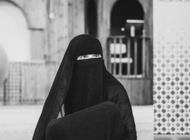 woman wearing face veil