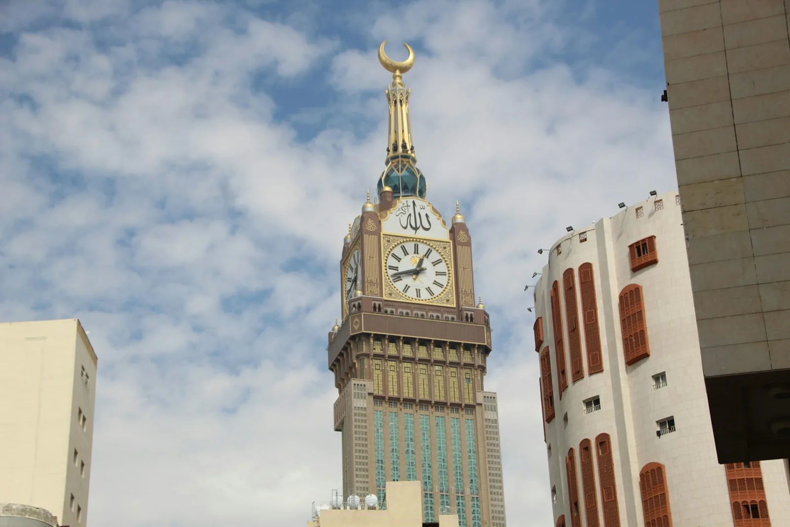 makah clock tower