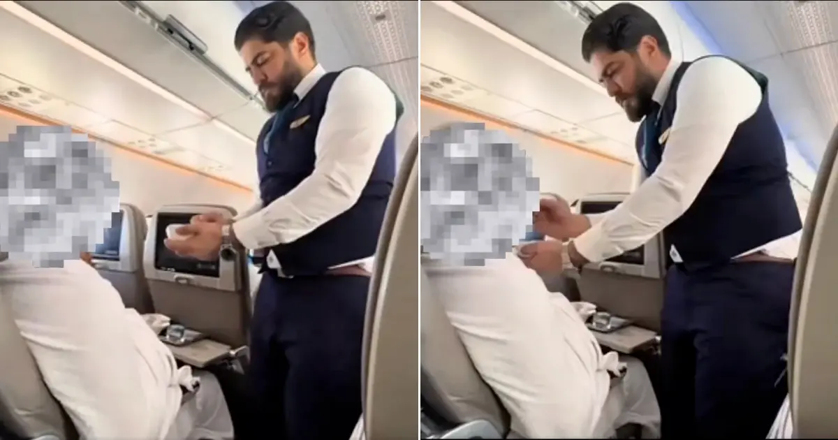 Flight Attendant Feeds Umrah Passenger With Parkinson's Disease