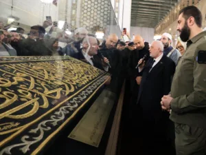 kiswah in ummayad mosque in syria