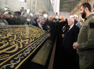 kiswah in ummayad mosque in syria