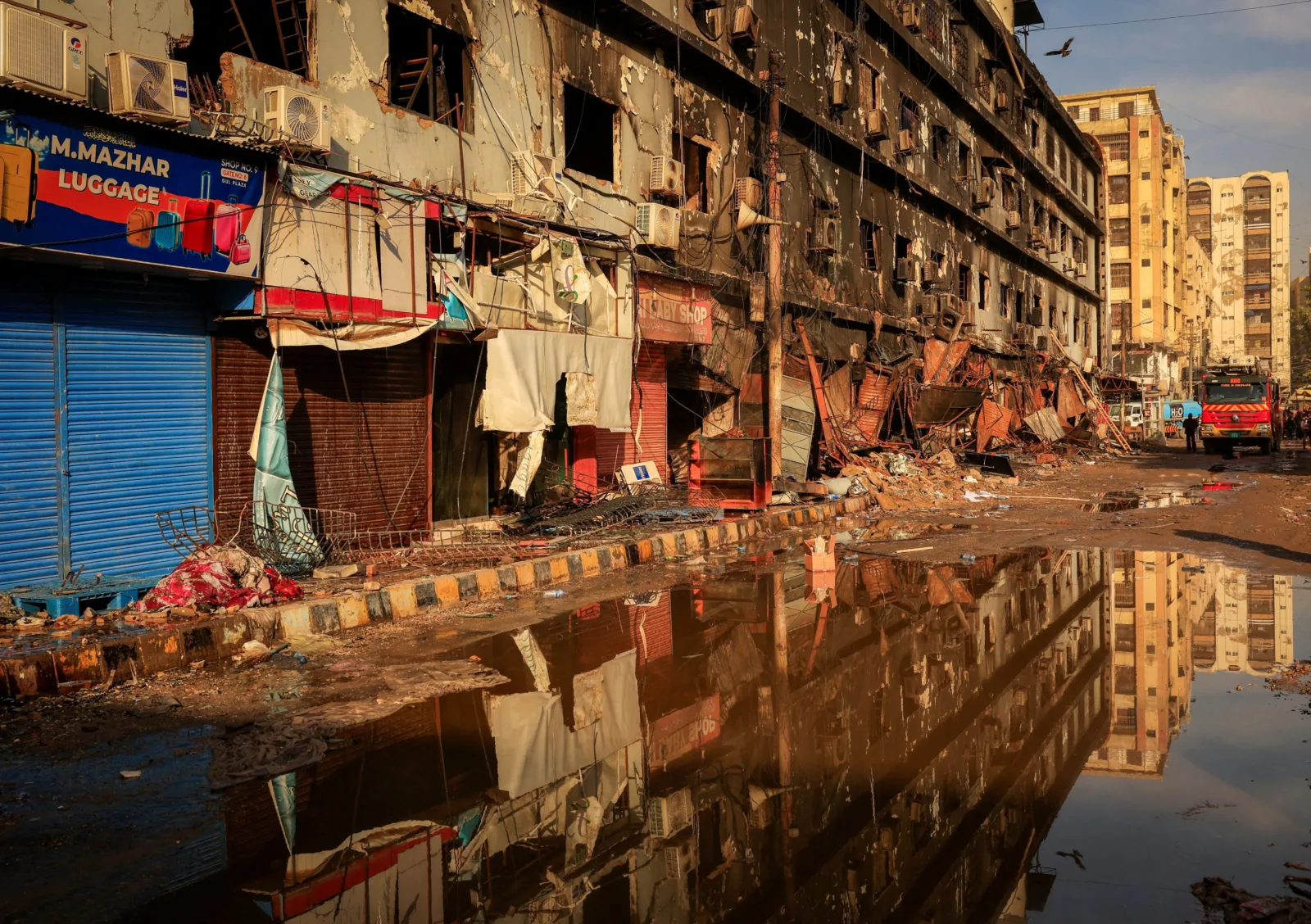 Gul Plaza Shopping Center Fire 2026