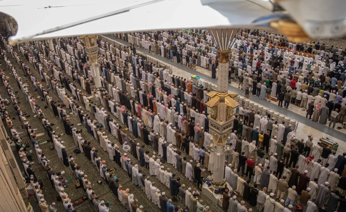 32 Million Worshippers and Umrah Performers Visited Two Holy Mosques in First 10 Days of Ramadan 2026