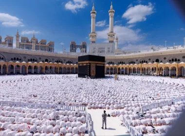 Umrah Opens for Saudi Citizens From April 18 to April 30
