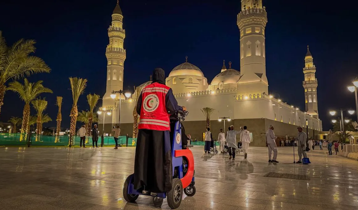 Citizen Saves Toddler's Life With CPR at Quba Mosque in Madinah