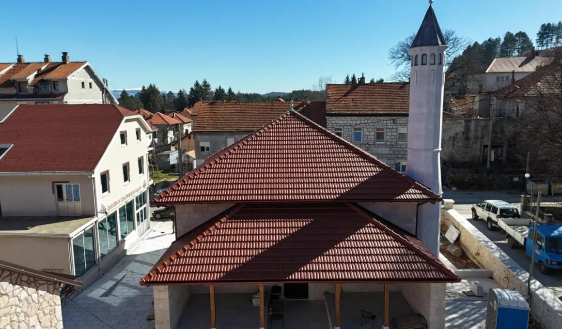 Dugalica Mosque in Nevesinje