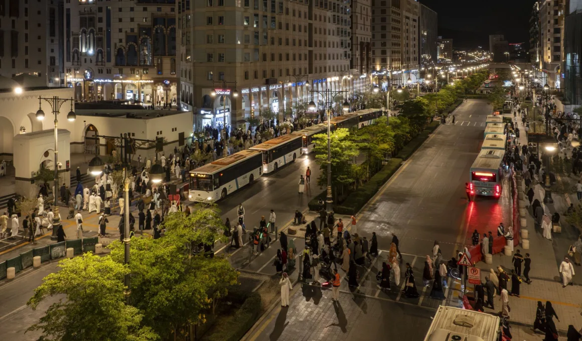 Hajj 2026 700 Medical Staff 90 Ambulances Madinah Hajj Season