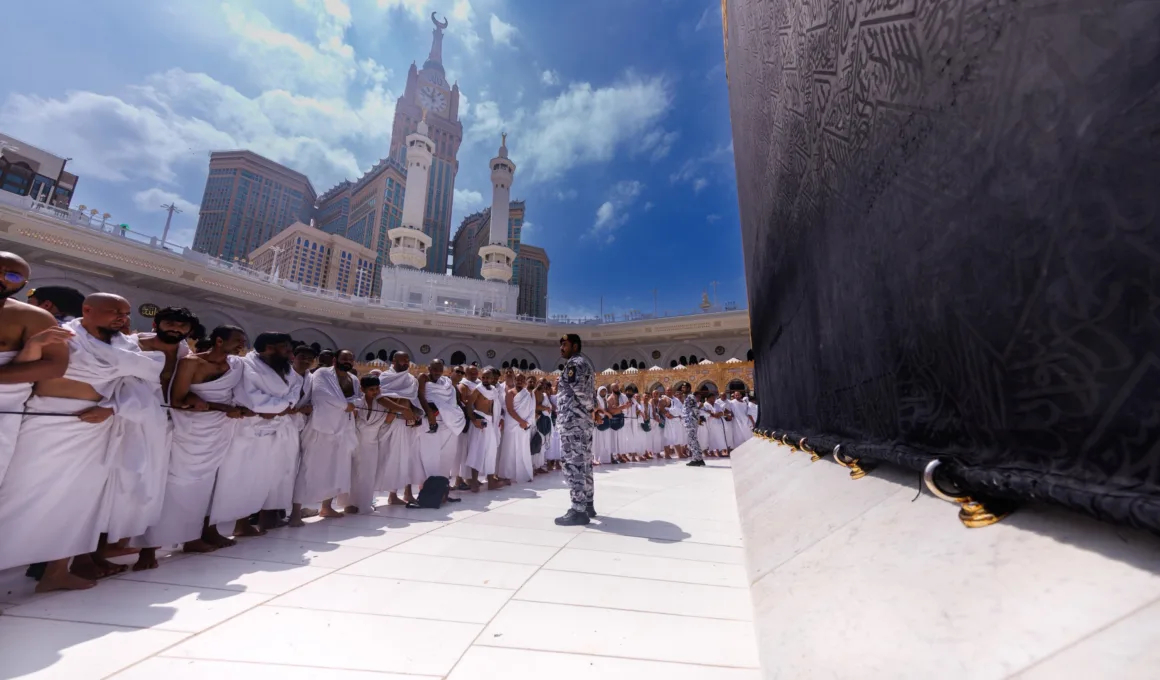 Saudi Arabia Launches Live Crowd Tracker for Tawaf and Sa'i at Masjid al-Haram