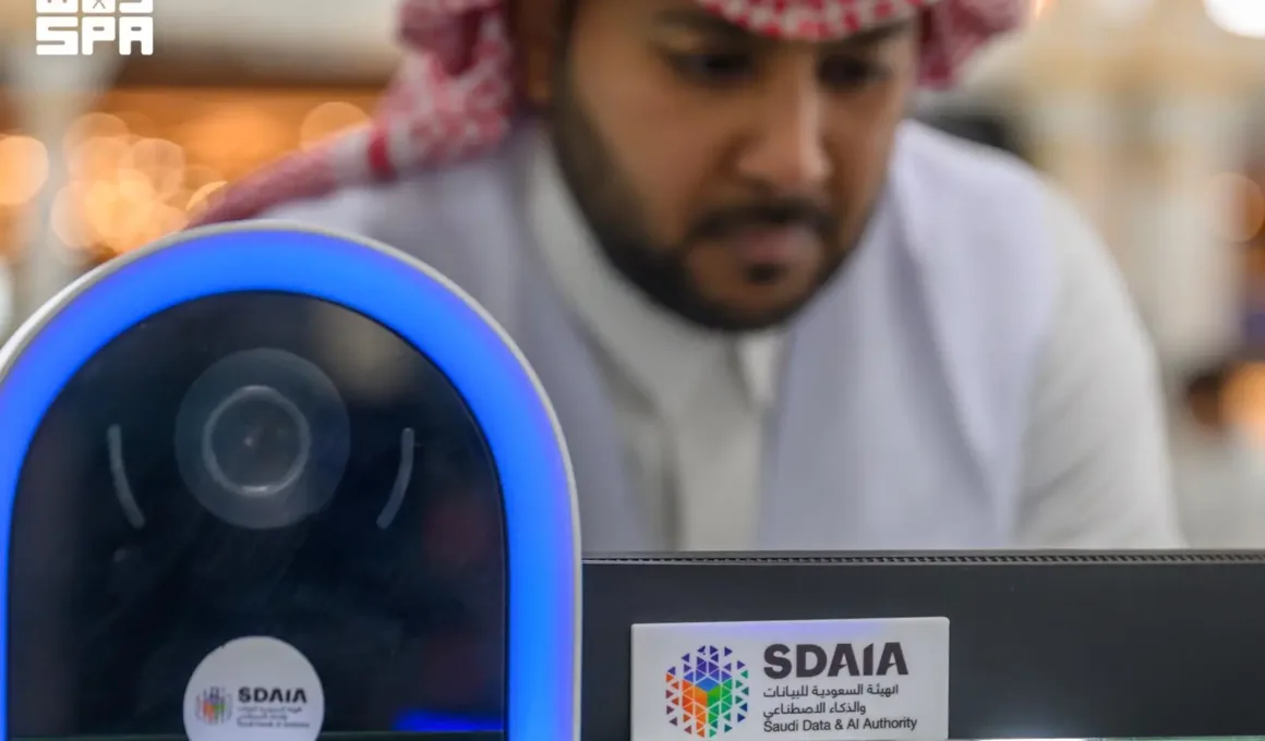 SDAIA Deploys 163 Tech Service Points at Madinah Airport