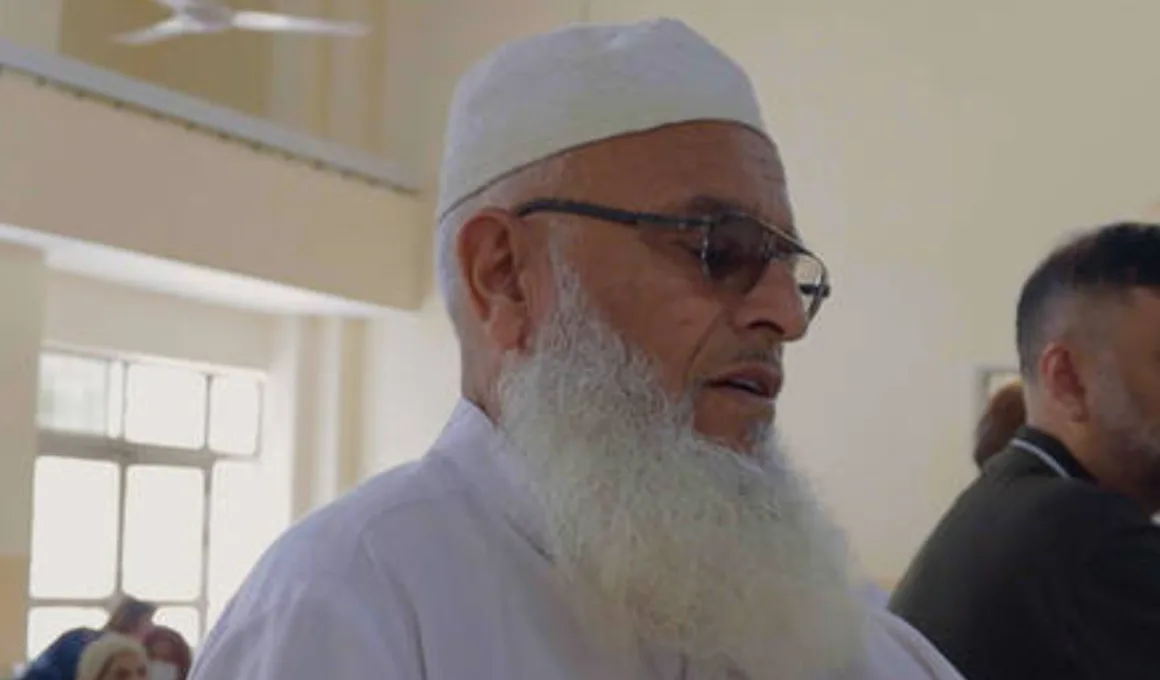 Safdar Khan