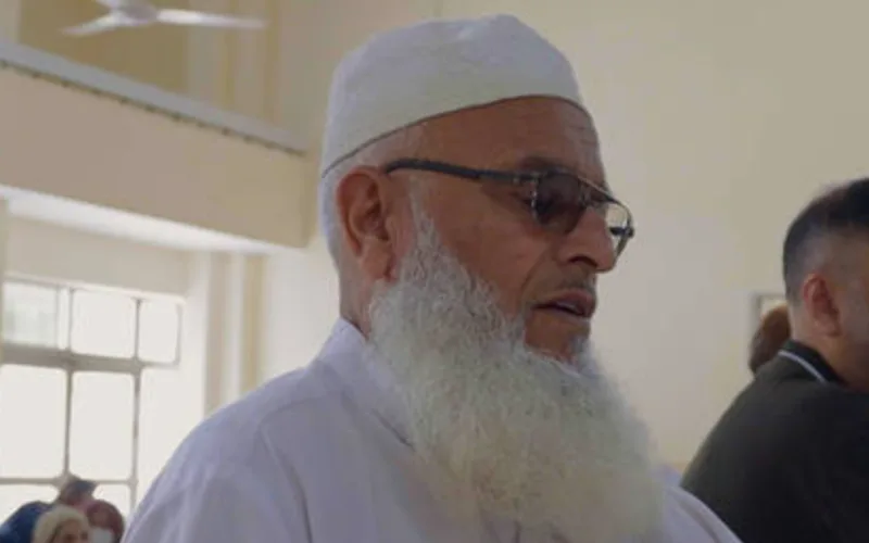 Safdar Khan