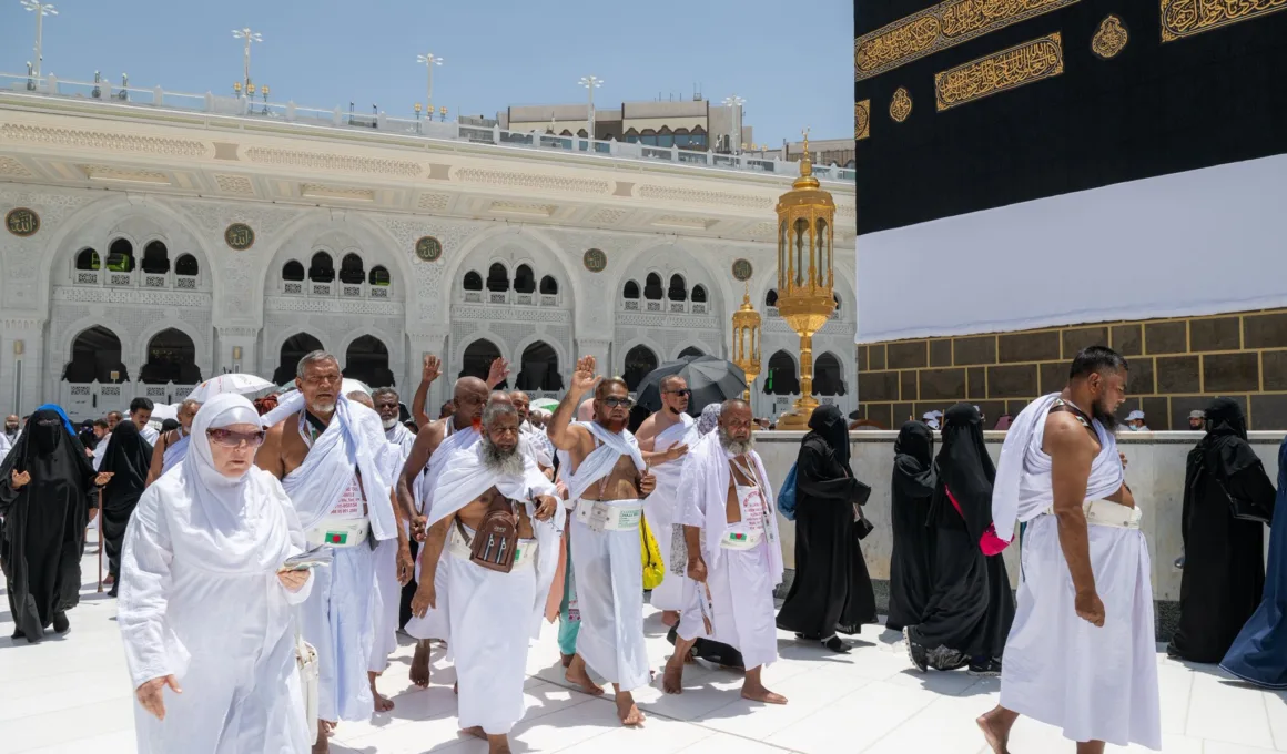 Saudi Arabia Begins Issuing Umrah Visas after Hajj 2026