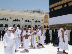 Saudi Arabia Begins Issuing Umrah Visas after Hajj 2026
