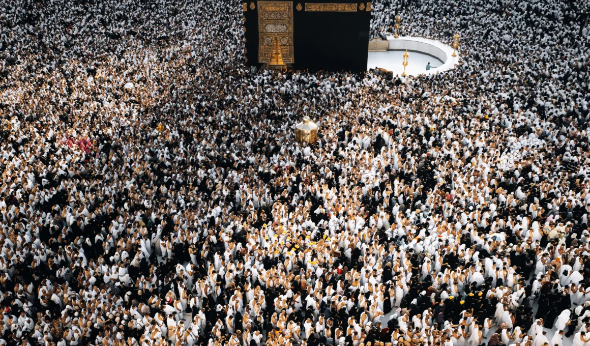 Temperature Around the Kaaba Remains at 24C