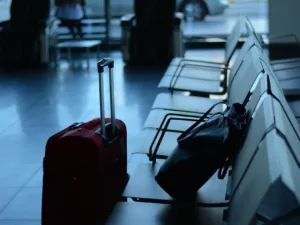 airport travel traveler business