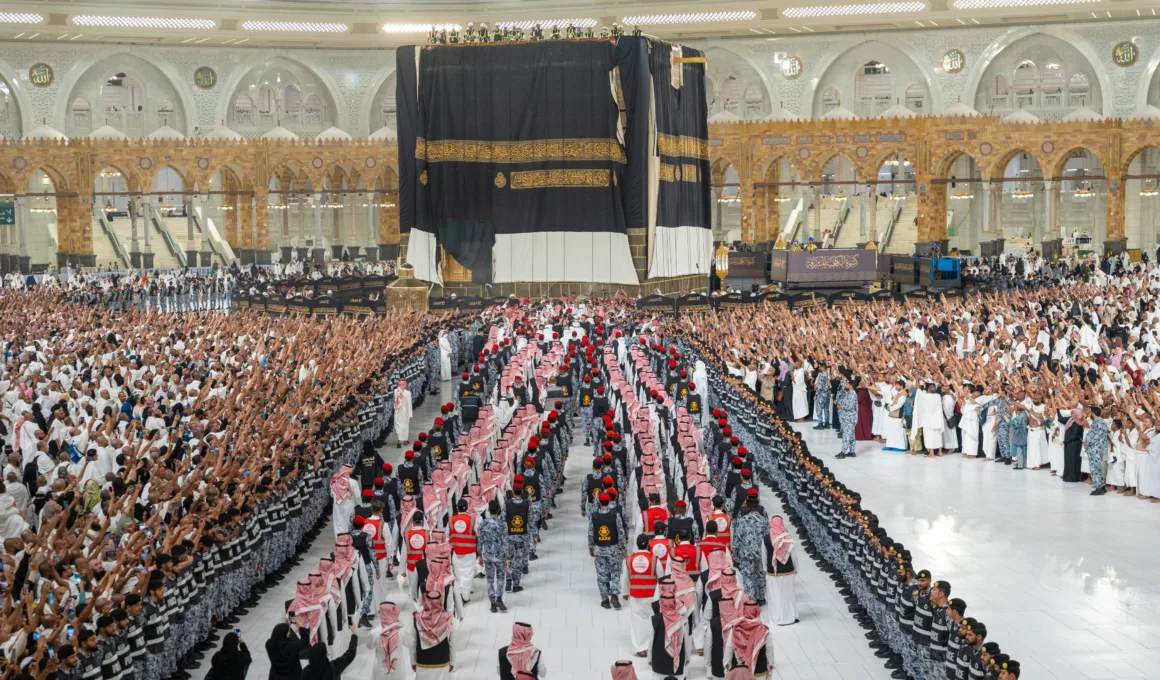 Kaaba Gets New Kiswa as Islamic Year 1448 Begins