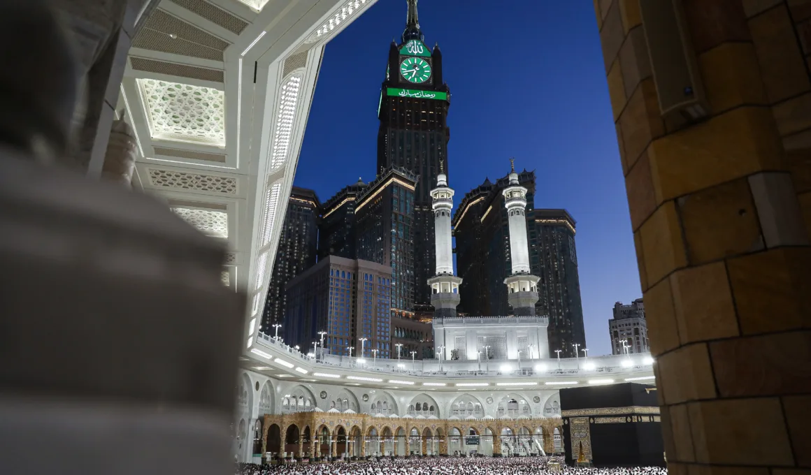 Masjid al Haram Opens Women's Volunteer in Tech, Media, AI, Photography, Data and Design