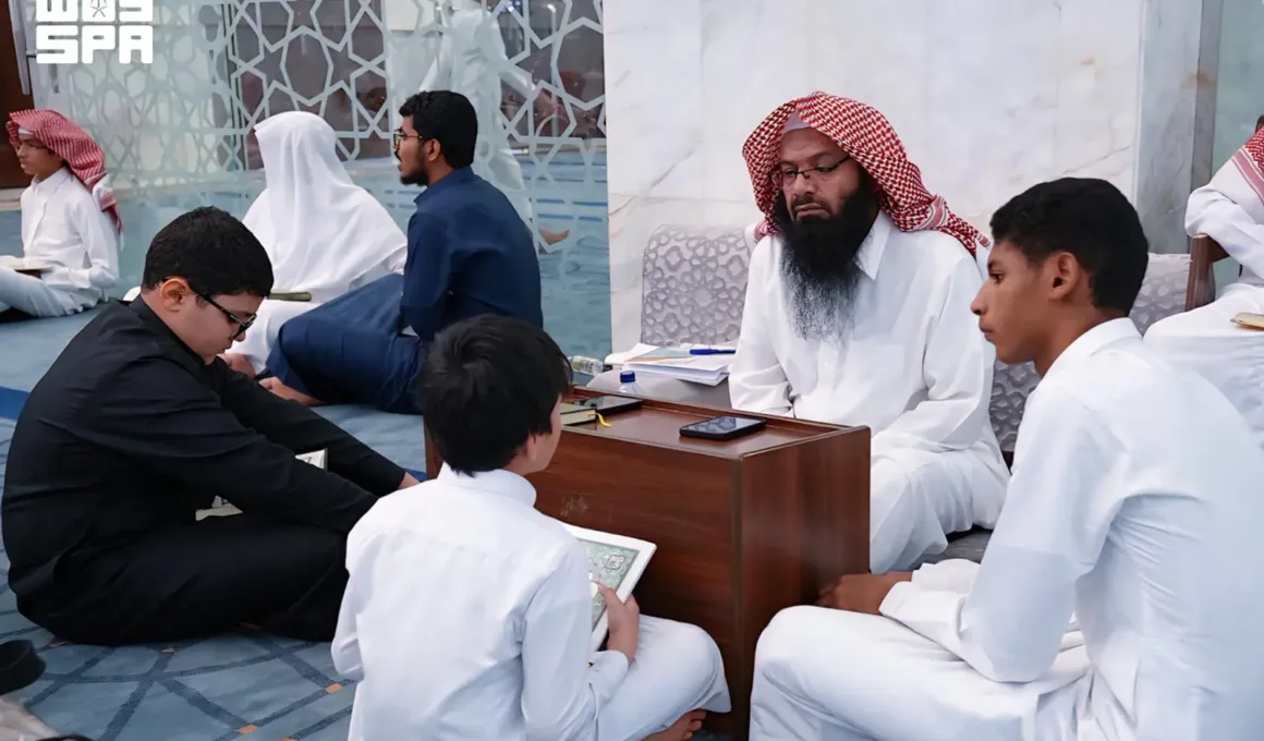 Masjid al Haram and Nabawi Institutes Open 1448 AH Admissions