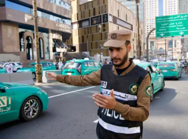 Umrah Pilgrims Could Face 50,000 Riyals Fine for Staying Beyond Visa Validity