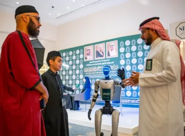Makkah Deploys AI Robots at 46th Quran Competition