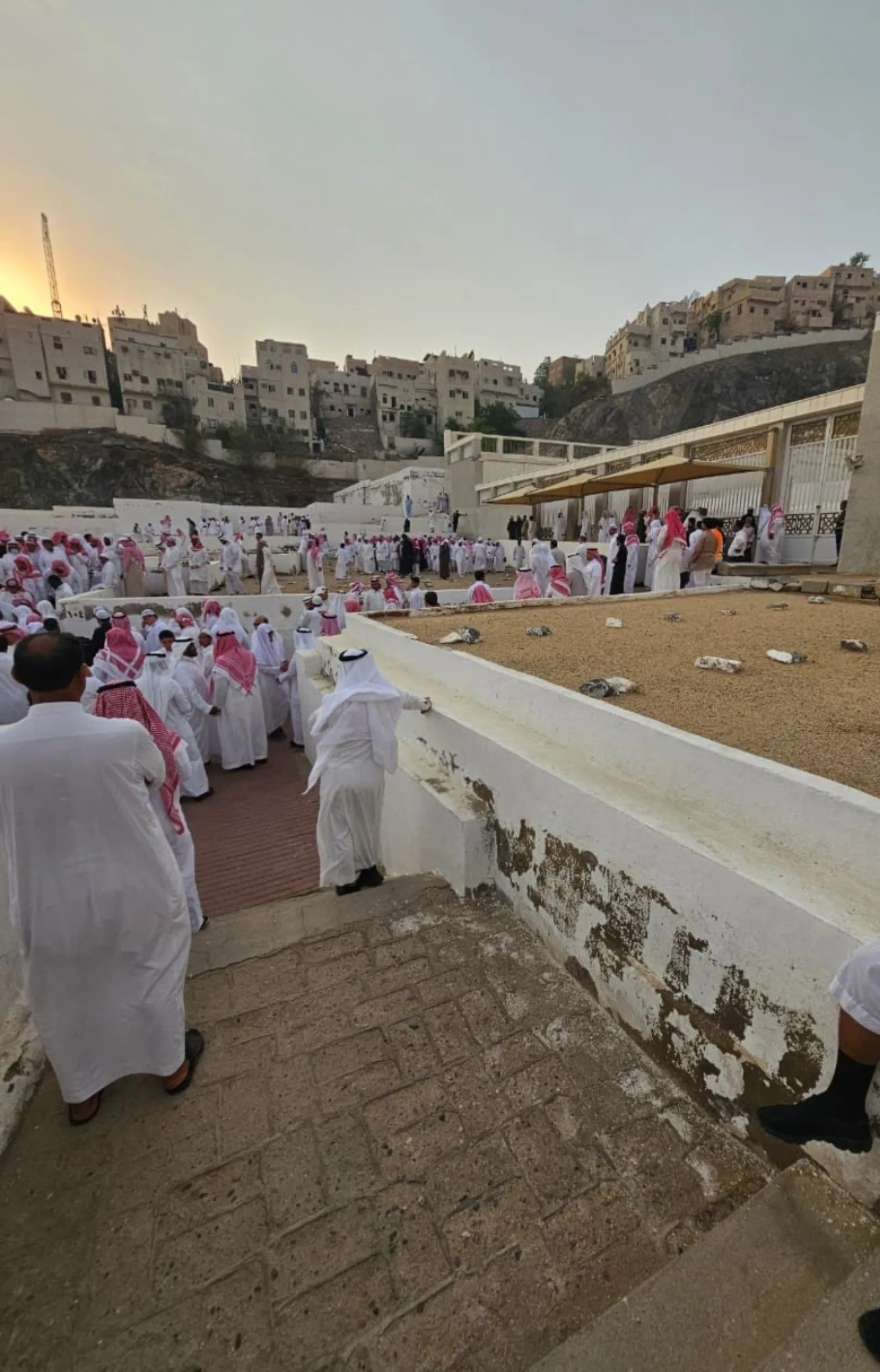Sheikh Ibrahim Al Madani burial at jannatul Muallah