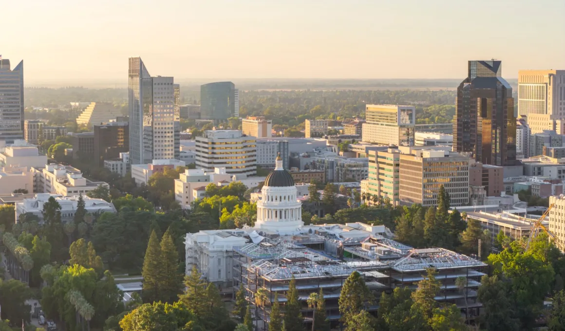 sacramento skyline and california capitol building at dusk