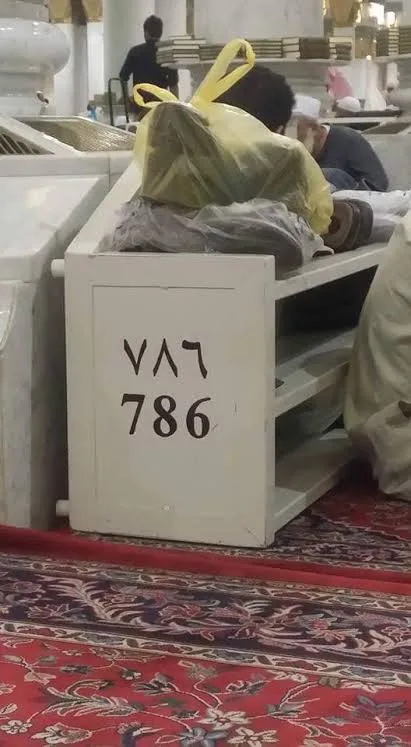 61239