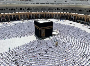Masjid al Haram Completes 100 Years Of Salah Under One Imam Only